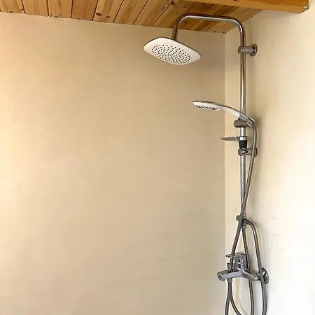 Nirikos Campsite Spasmeni Vrisi