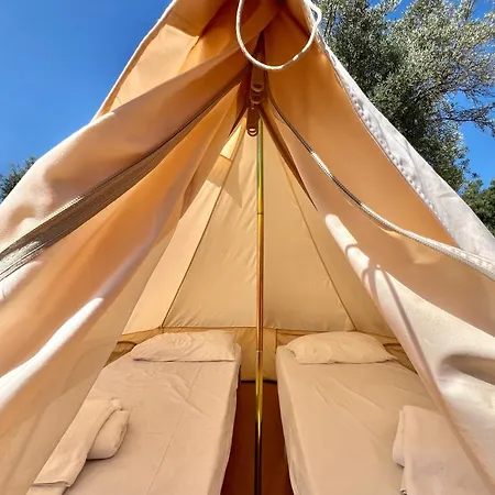 Campsite Nirikos